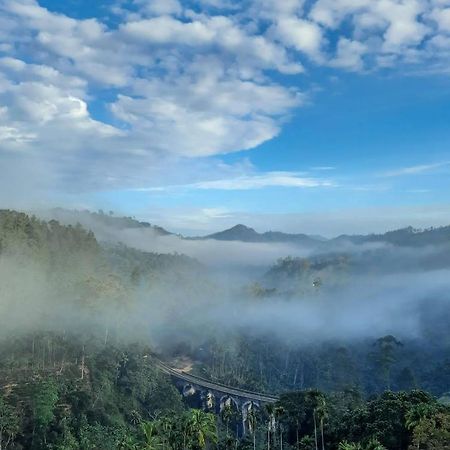 Ella Nine Arch Lodge Bagian luar foto