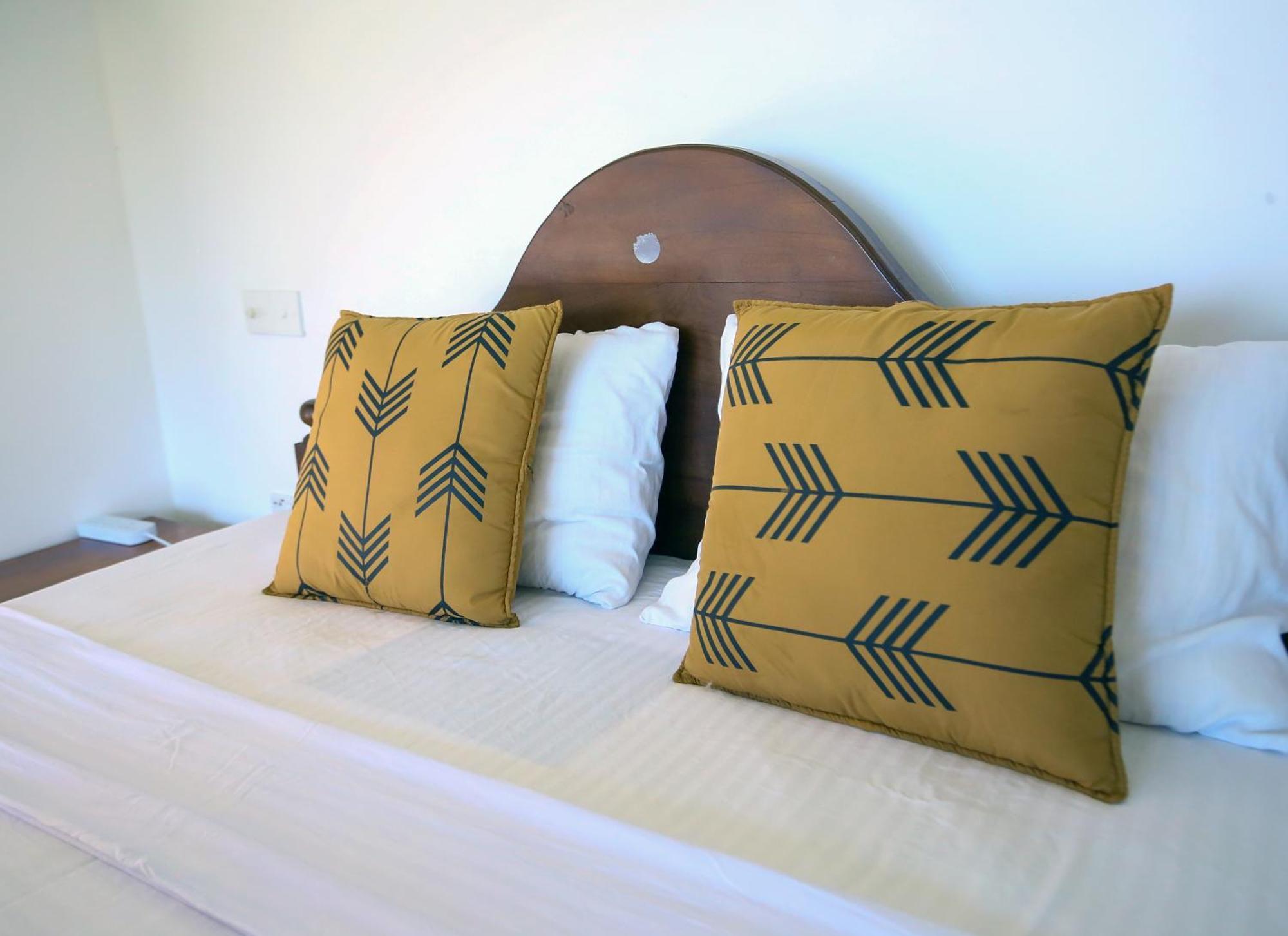 Ella Nine Arch Lodge Bagian luar foto